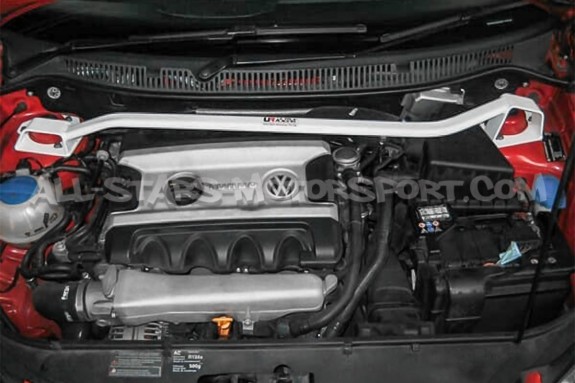 Barre anti rapprochement avant Ultra Racing pour Polo 9N GTI