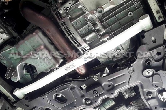 Barre anti rapprochement inférieure avant Ultra Racing pour Mercede...