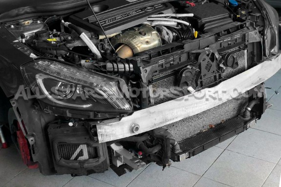 Radiateur latéral Alpha Competition pour Mercedes A45 AMG W176 / CL...