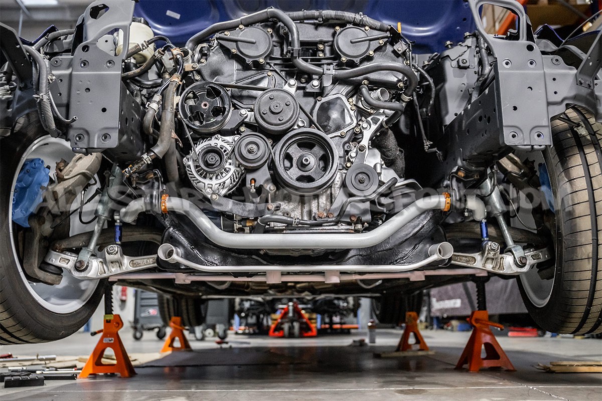 Barre antiroulis avant reglable Whiteline pour Nissan 350Z