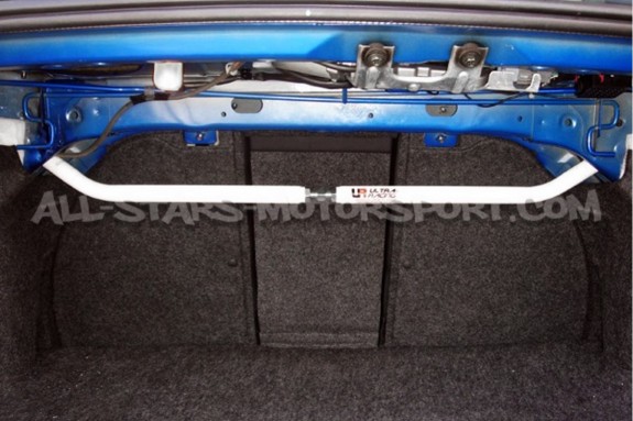 Barre anti rapprochement arrière Ultra Racing pour Subaru Impreza G...