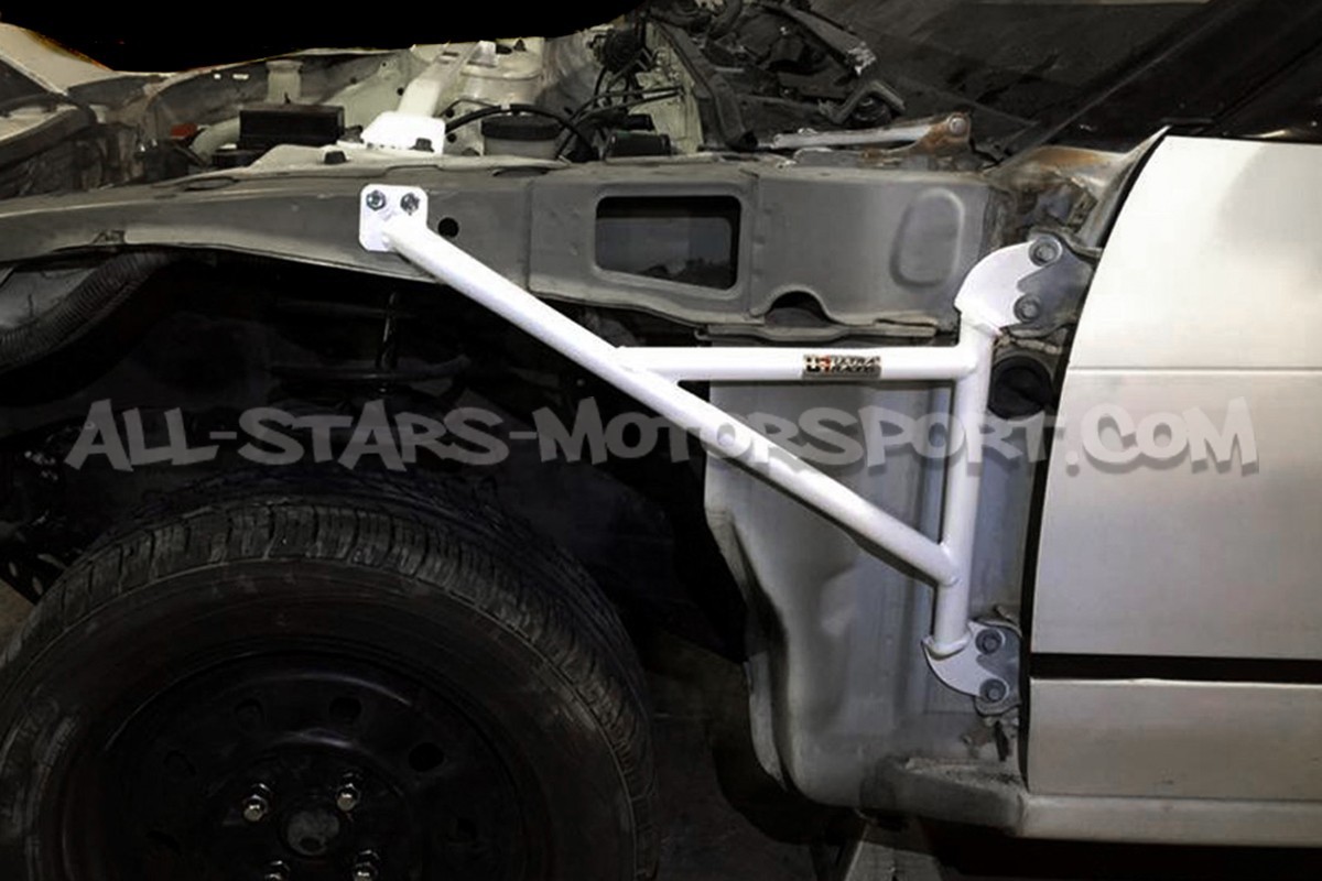 Barres de renfort latéral Ultra Racing pour Nissan 200sx S13