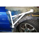 Barras de reforzo de aletas Ultra Racing para Subaru Impreza GT GC8