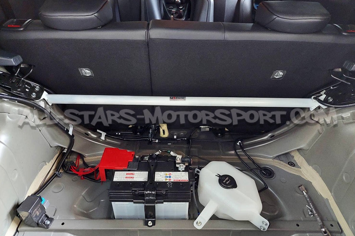 Barra de torreta trasera Ultra Racing para Toyota Yaris GR Gen.1