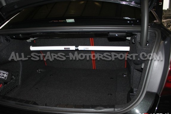 BMW M3 F80 / M4 F82 Ultra Racing Rear Upper Strut Bar