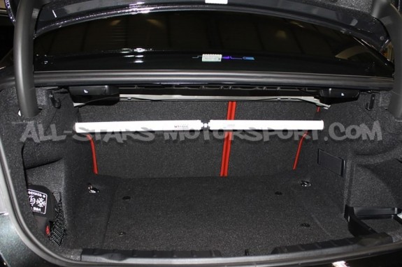 BMW M3 F80 / M4 F82 Ultra Racing Rear Upper Strut Bar
