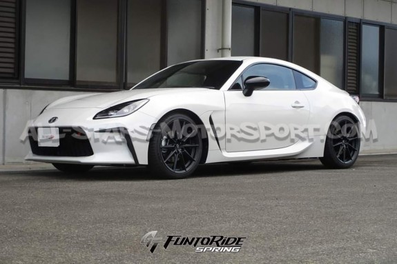 Toyota GR86 / Subaru BRZ ZD8 Tanabe Funtoride -25mm Lowering Springs