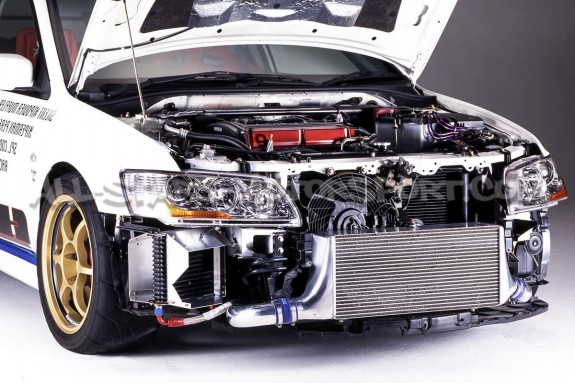 Intercooler HKS para Mitsubishi Lancer Evo 8