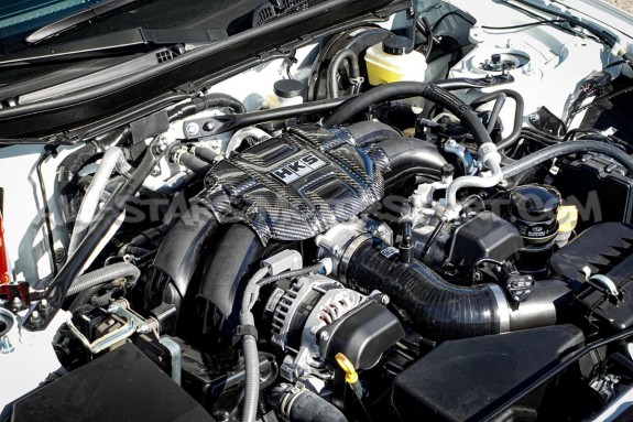 Couvre moteur HKS en carbone pour Toyota GR86 / Subaru BRZ ZD8