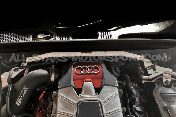 Barra de torreta delantera Ultra Racing para Audi S4 B8