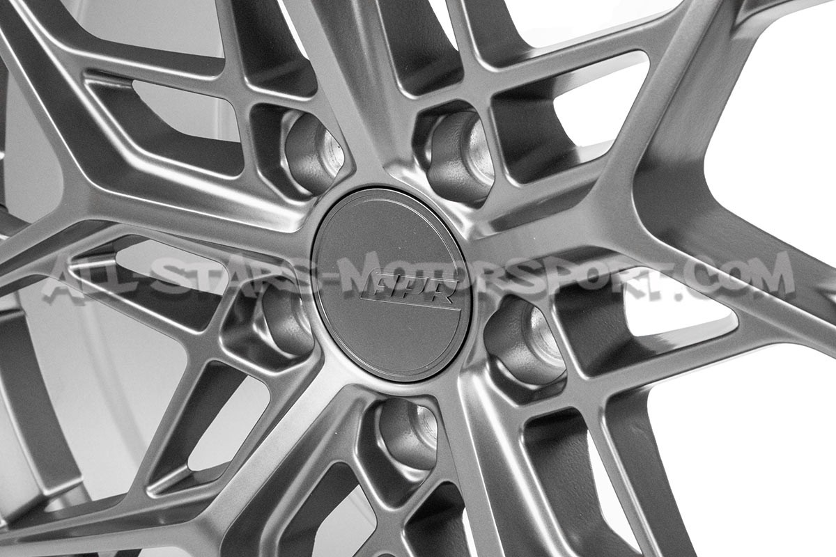 APR A02 Flow Formed Wheel 19 x 8.5 - 5x112 ET45 - Gunmetal