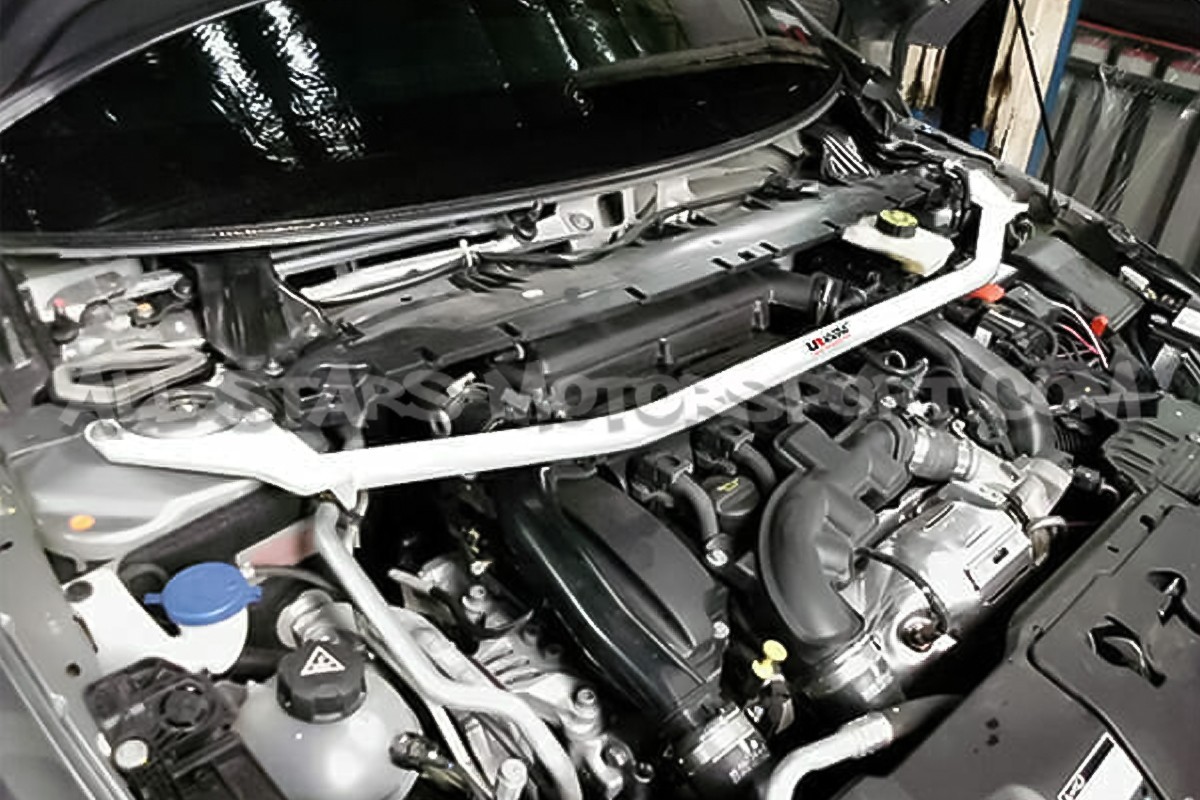 Barra de torreta delantera Ultra Racing para Peugeot 308 GTI
