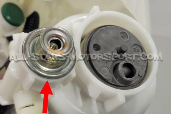 Nissan 350Z Deatschwerks In-Tank Fuel Regulator