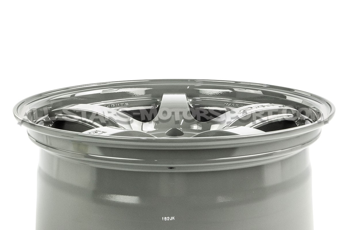 Rays Gram Lights 57CR 17x9.0 - 5x100 ET38 - Glossy Grey