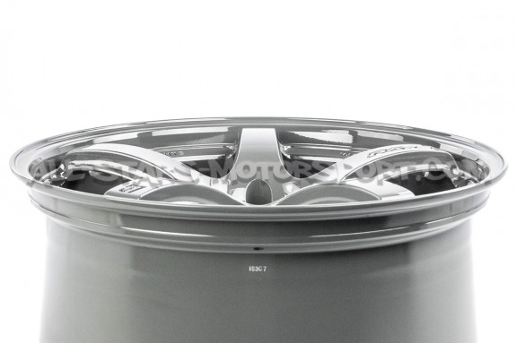 Rays Gram Lights 57CR Wheel 19x9.5 - 5x114.3 ET35 - Glossy Grey