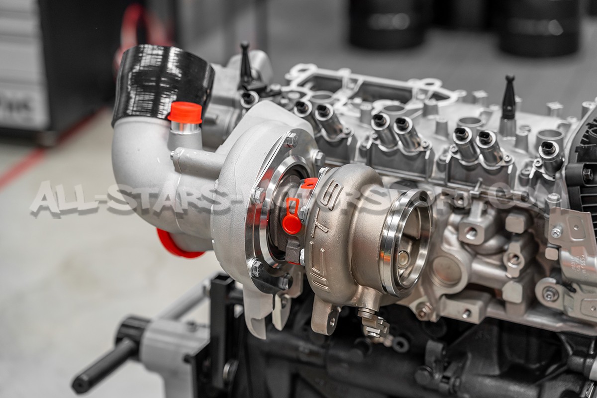 CTS Turbo Boss Turbocharger for S3 8V / Golf 7 R / Leon 3 Cupra / G...