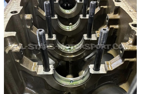 Golf 3 VR6 ARP Main Stud Kit