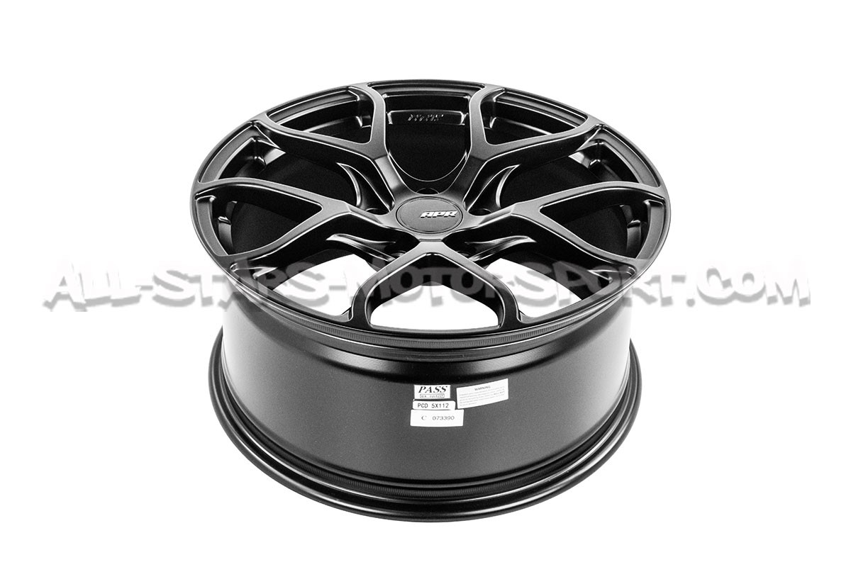 Llanta APR A01 Flow Formed 18 x 8.5 - 5x112 ET45 - Black