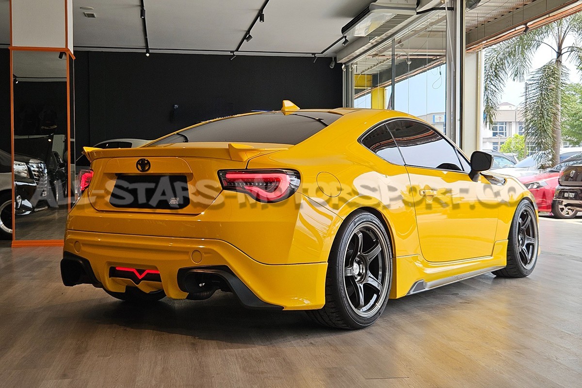 Toyota GT86 / Subaru BRZ ZC6 HKS Hipermax R Coilovers
