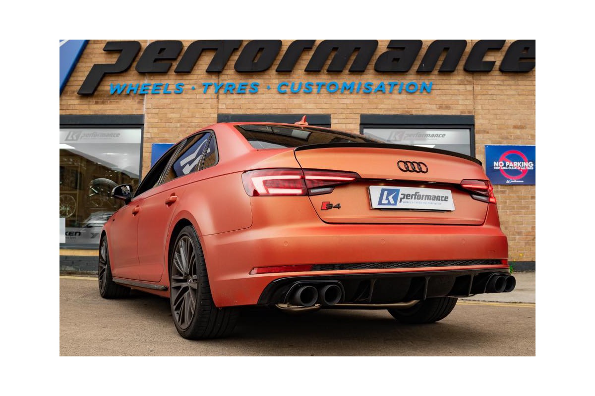 Escape catback Armytrix valvetronic para Audi S4 B9