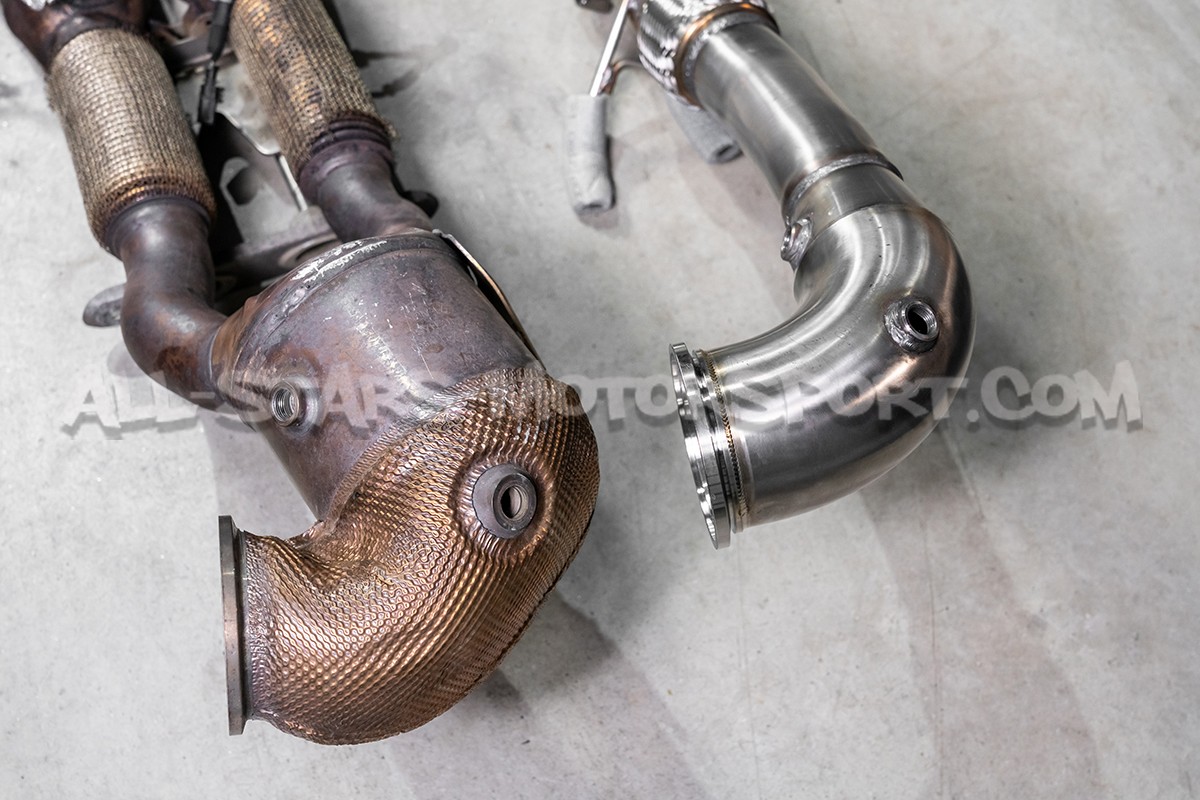 Downpipe descatalizada Scorpion para Audi RS3 8V5 / TTRS Mk3 8S / R...