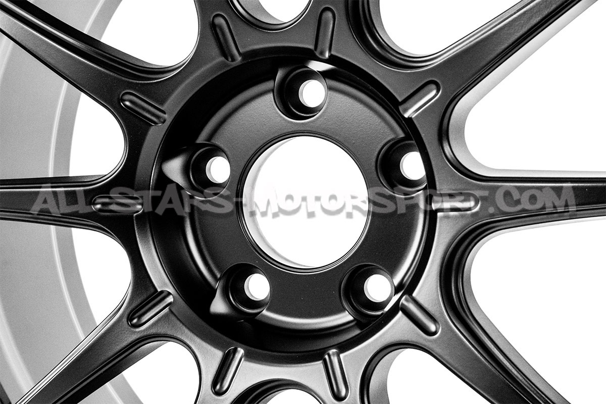 SSR GTX01 Wheel 19 x 8.5 - 5x120 ET38 - Black