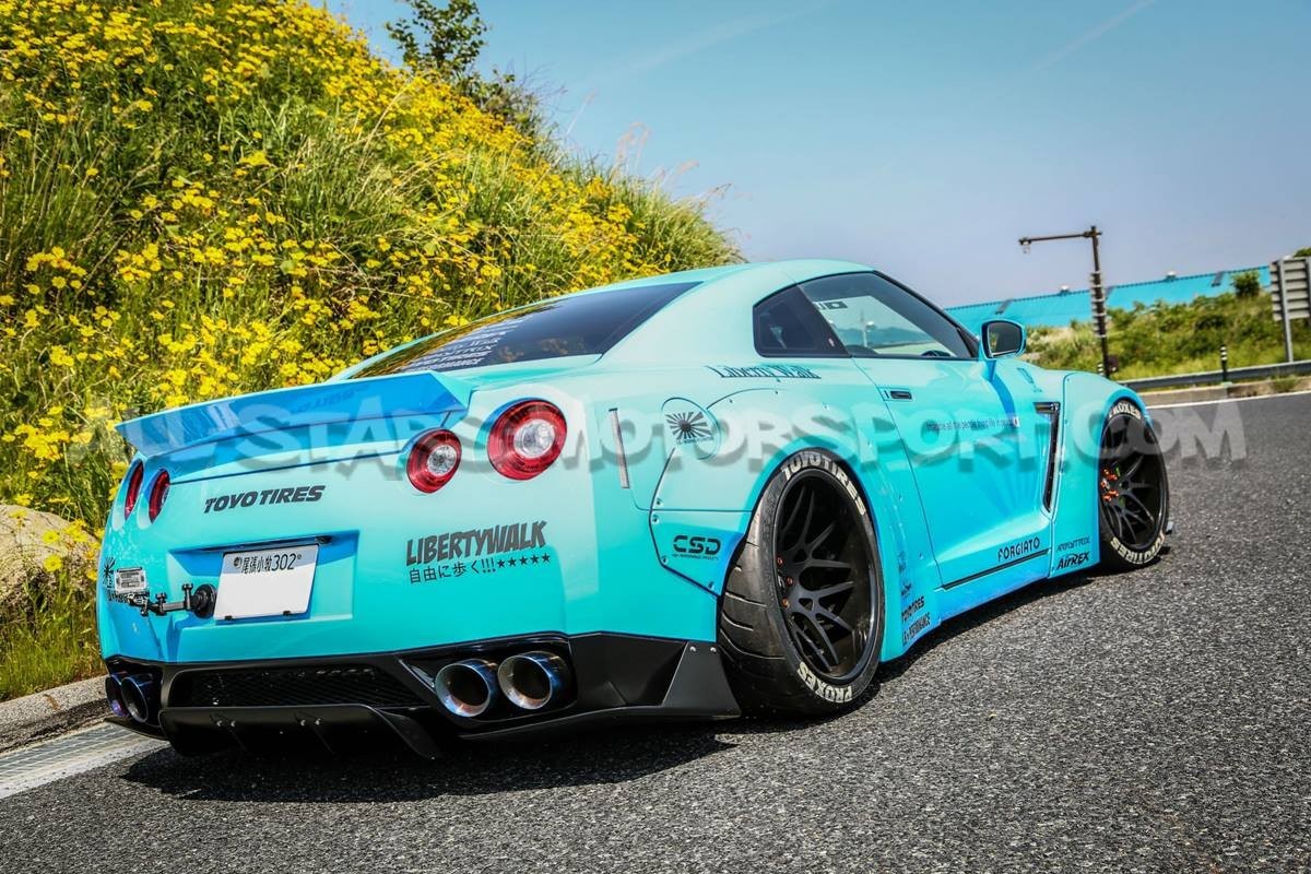 Escape catback Armytrix valvetronic para Nissan R35 GTR
