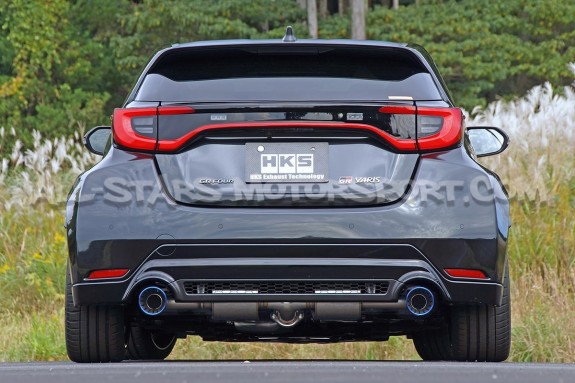 Escape catback HKS Super Turbo Muffler para Toyota Yaris GR Gen.2