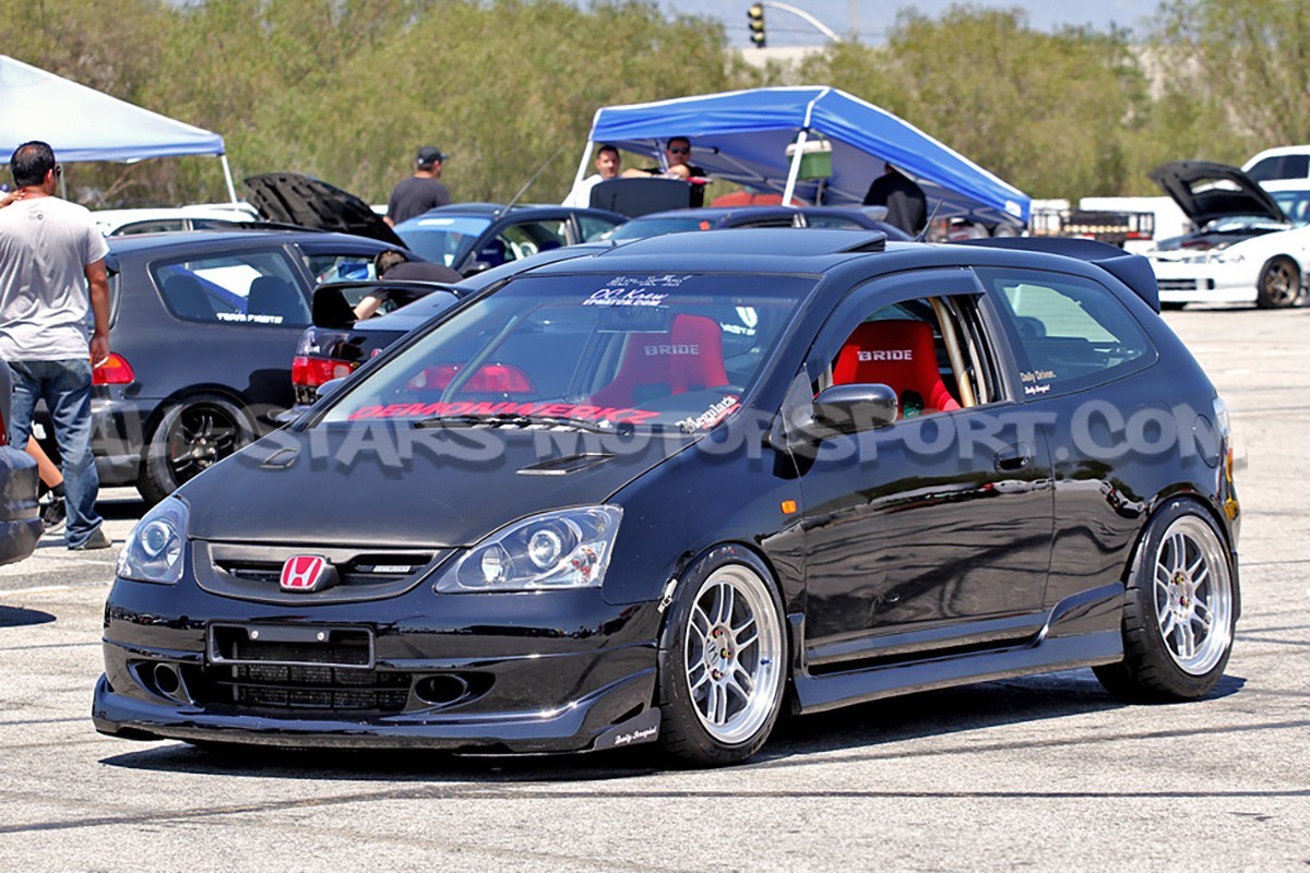 Llanta Enkei RPF1 17x8.5 - 5x114.3 ET40 - Silver