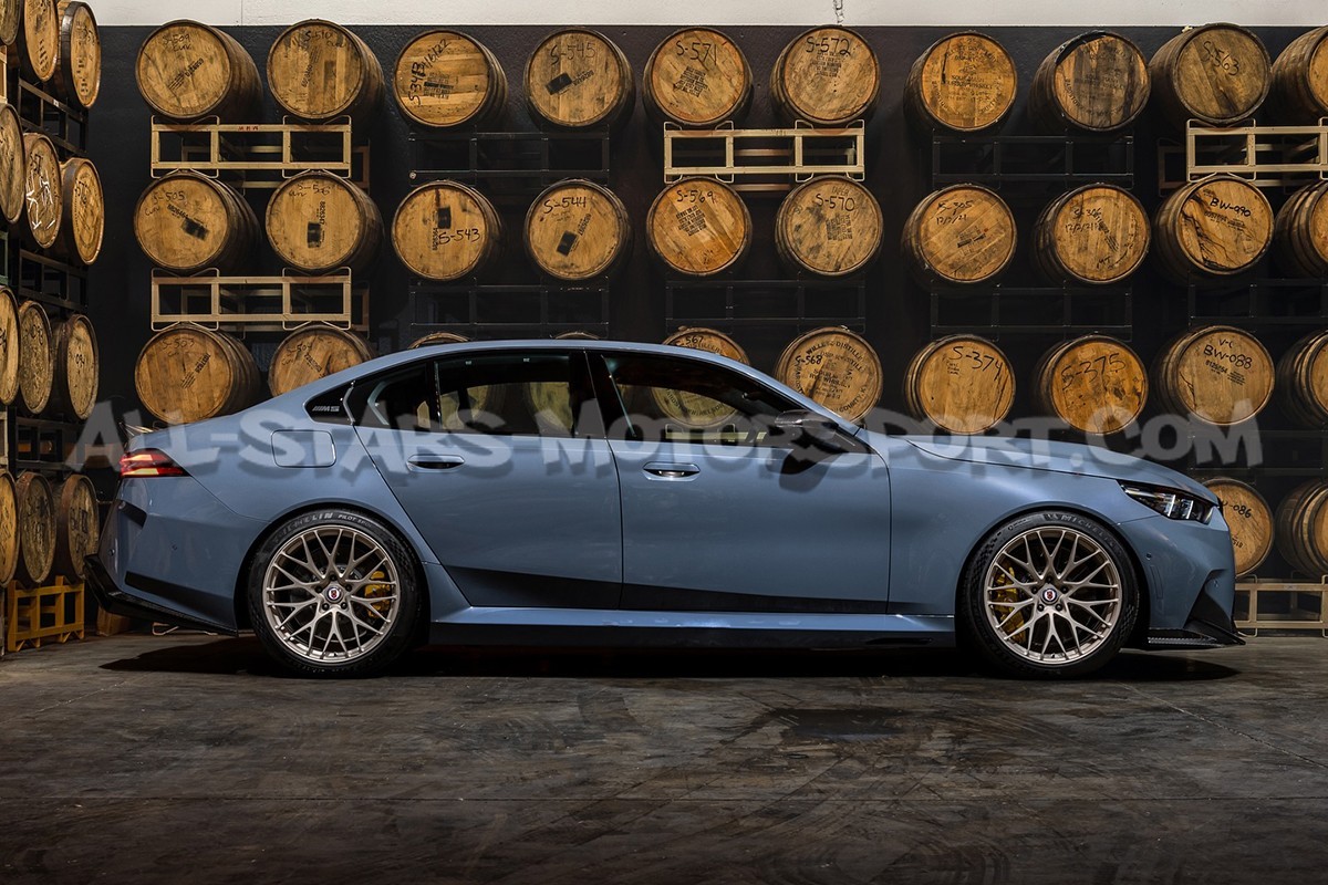 BMW M5 G90 (Sedan) -25mm Eibach Pro-Kit Lowering Springs