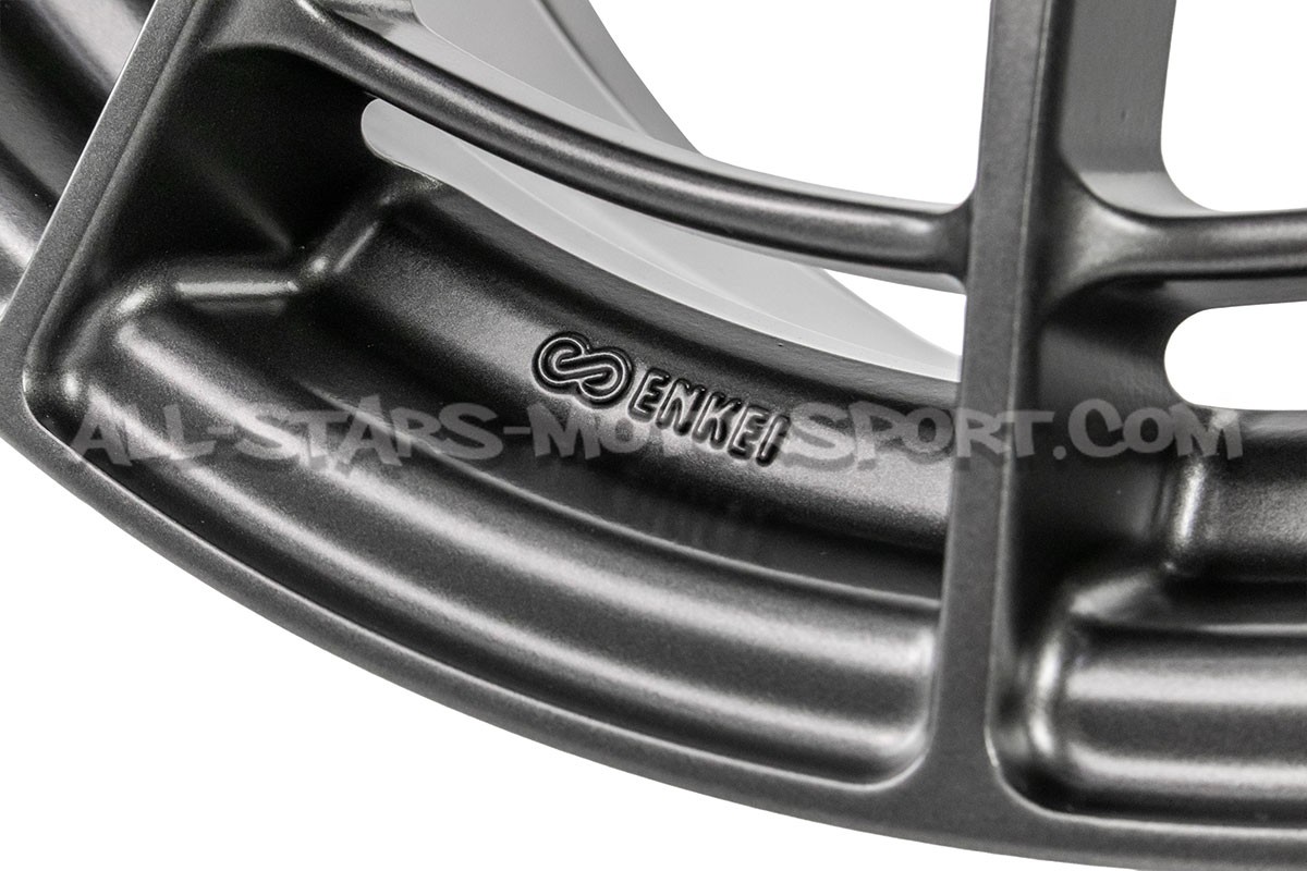 Enkei NT03RR Wheel 18x8.5 - 5x100 ET42 - Gunmetal
