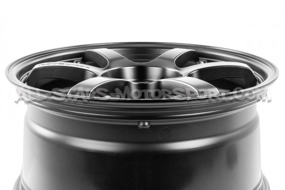 Rays Gram Lights 57DR Wheel 18x8.5 - 5x114.3 ET37 - Black