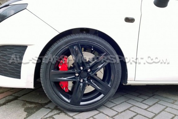 Kit gros frein avant Vmaxx 330mm pour Skoda Fabia VRS / Ibiza 6J Cupra