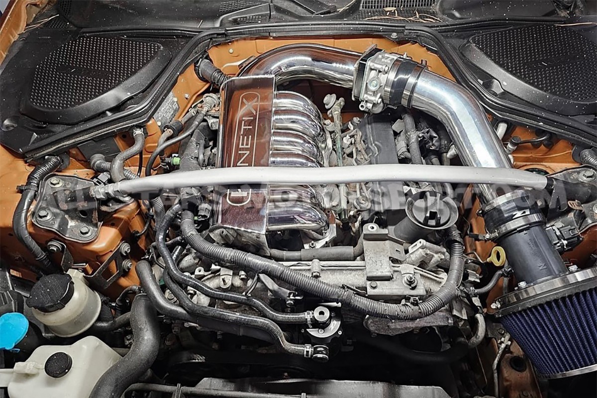 Nissan 350Z 03-07 Kinetix Racing Velocity Intake Manifold