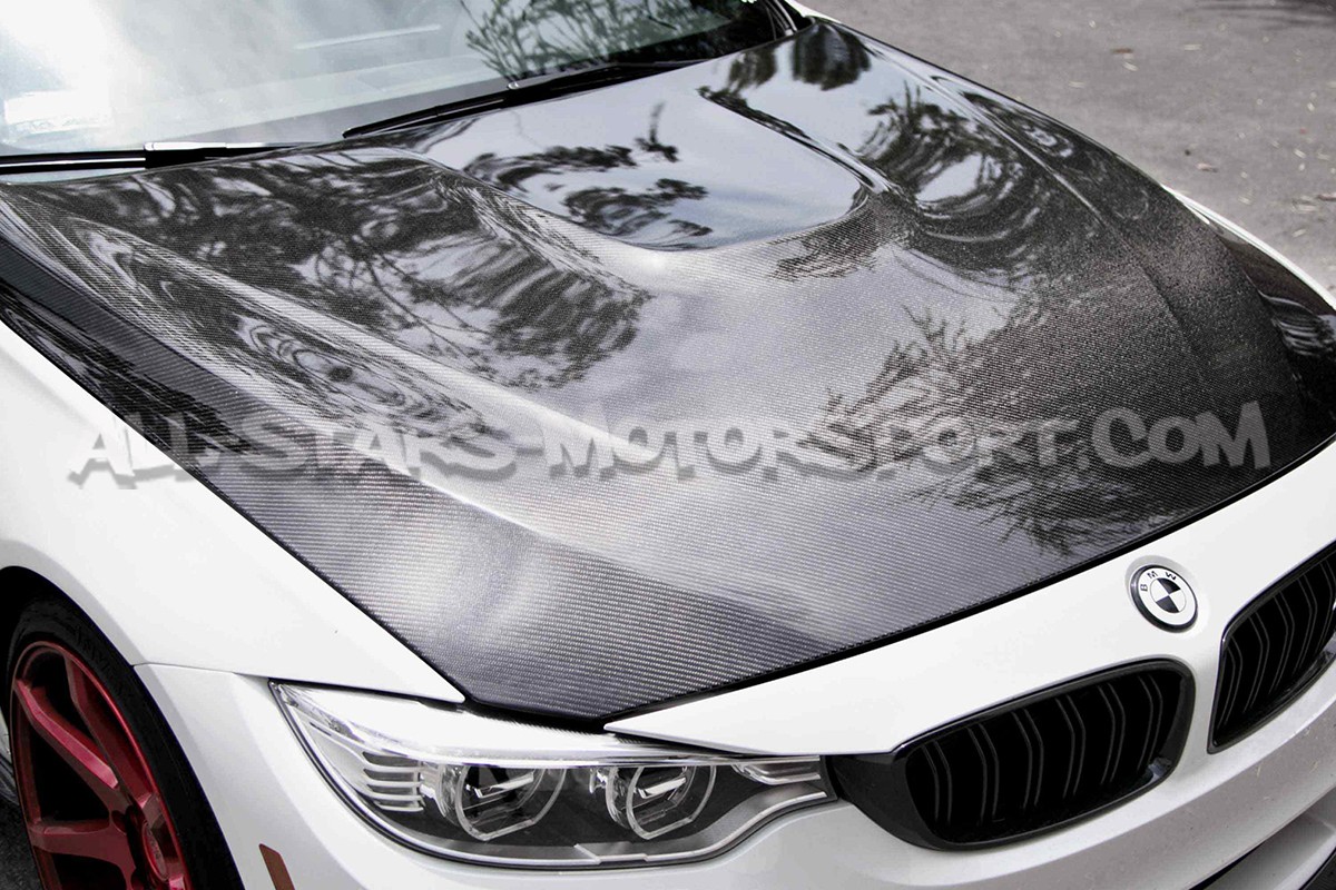 Capo de carbono Seibon OEM para BMW M3 F80 / M4 F8x
