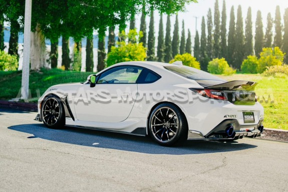 Malle en carbone Seibon MB-Style pour Toyota GR86 / Subaru BRZ ZD8