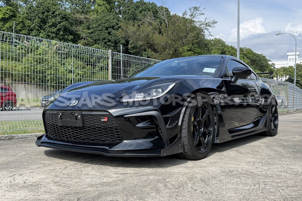 Combinés filetés HKS Hipermax R pour Toyota GR86 / Subaru BRZ ZD8