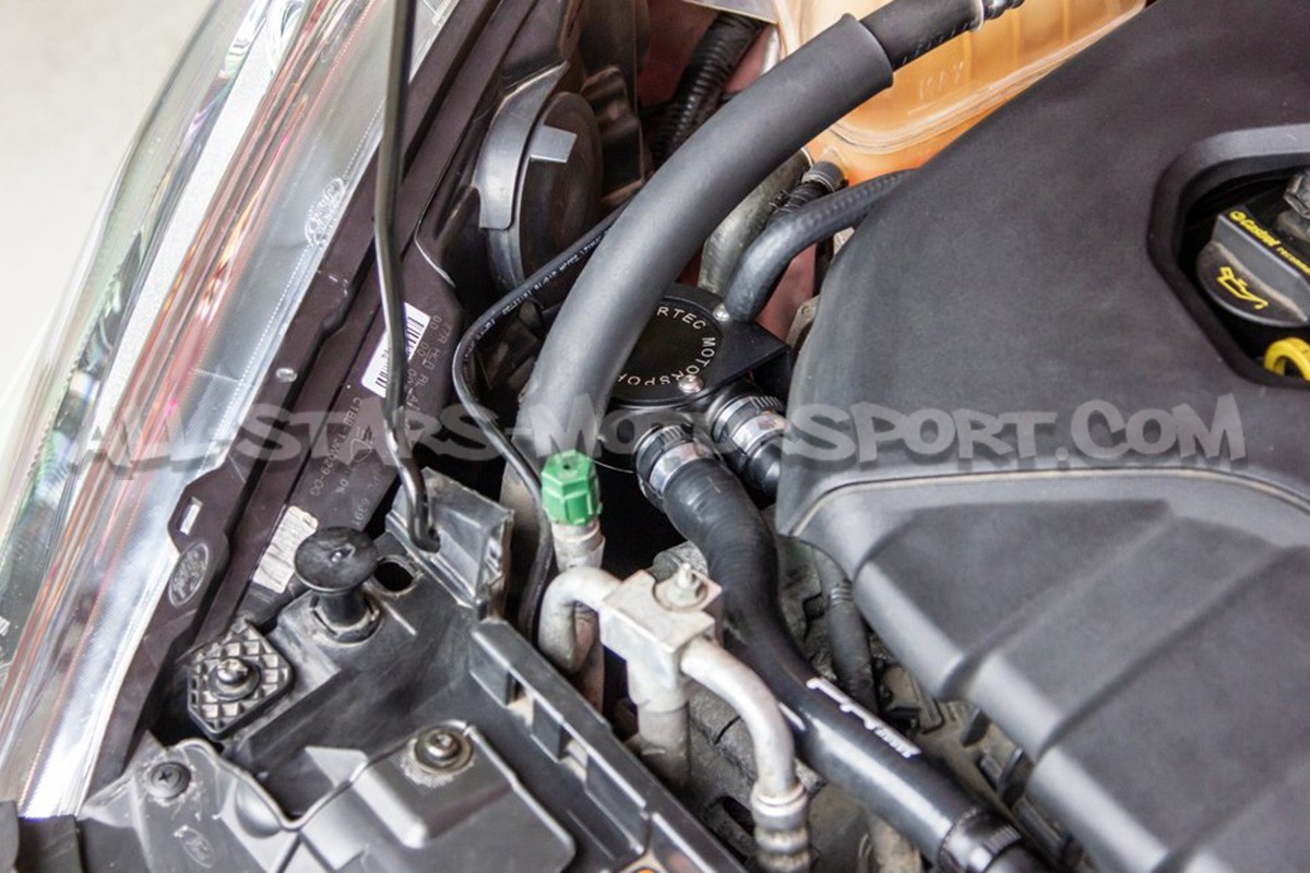 Oil Catch Can Airtec pour Ford Fiesta ST Mk7