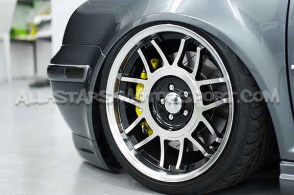 Kit frenos delanteros Vmaxx 330mm para Golf 4 GTI / Leon 1M 1.8T 20V