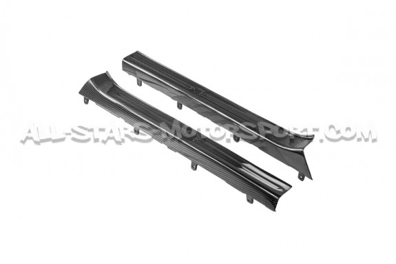 Umbrales de puerta de carbono Seibon para Nissan R35 GTR