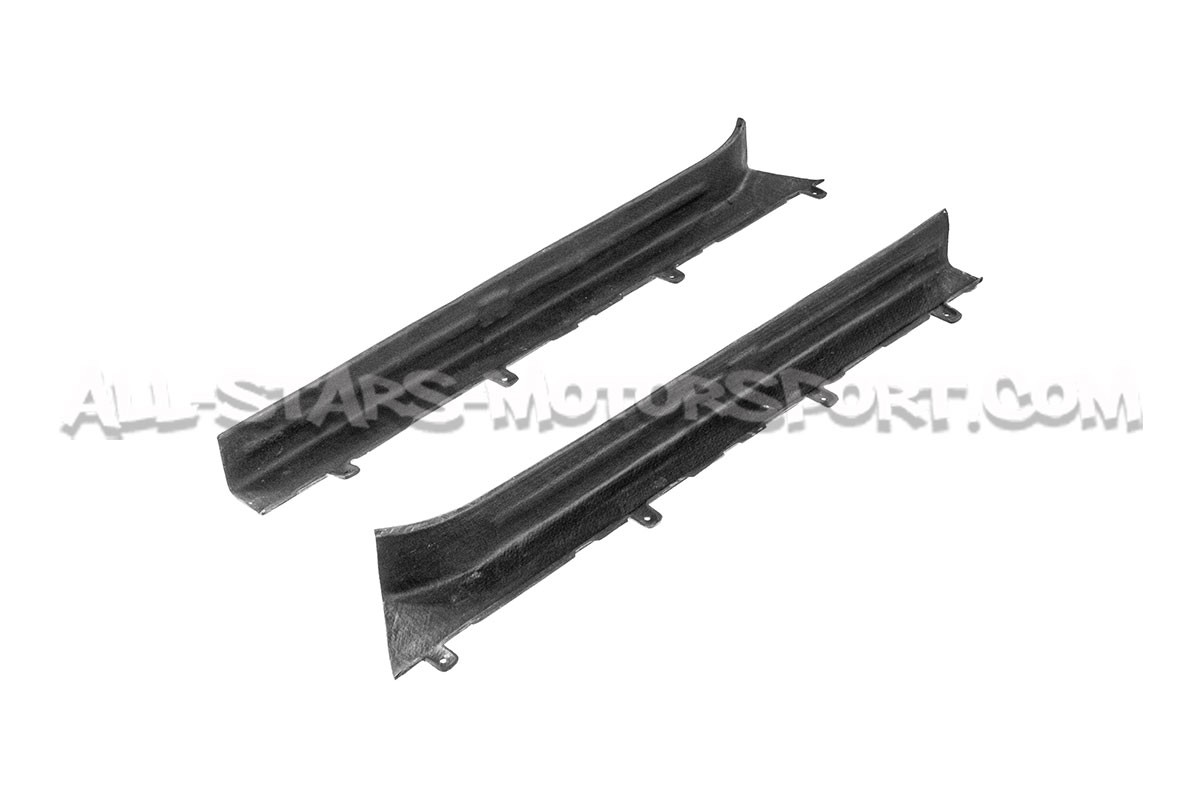 Umbrales de puerta de carbono Seibon para Nissan R35 GTR