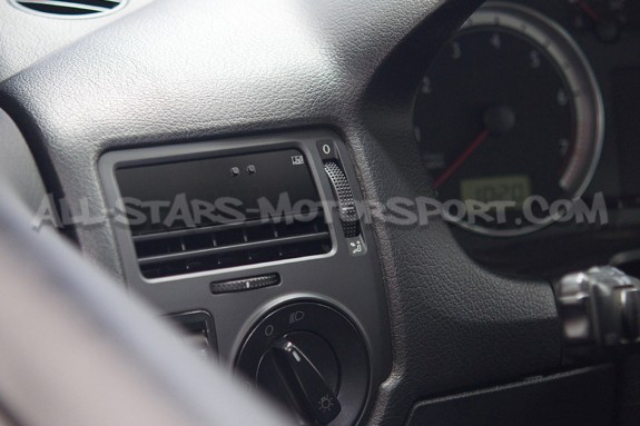 P3 Gauges Digital Vent Gauge for Golf Mk4 GTI / R32