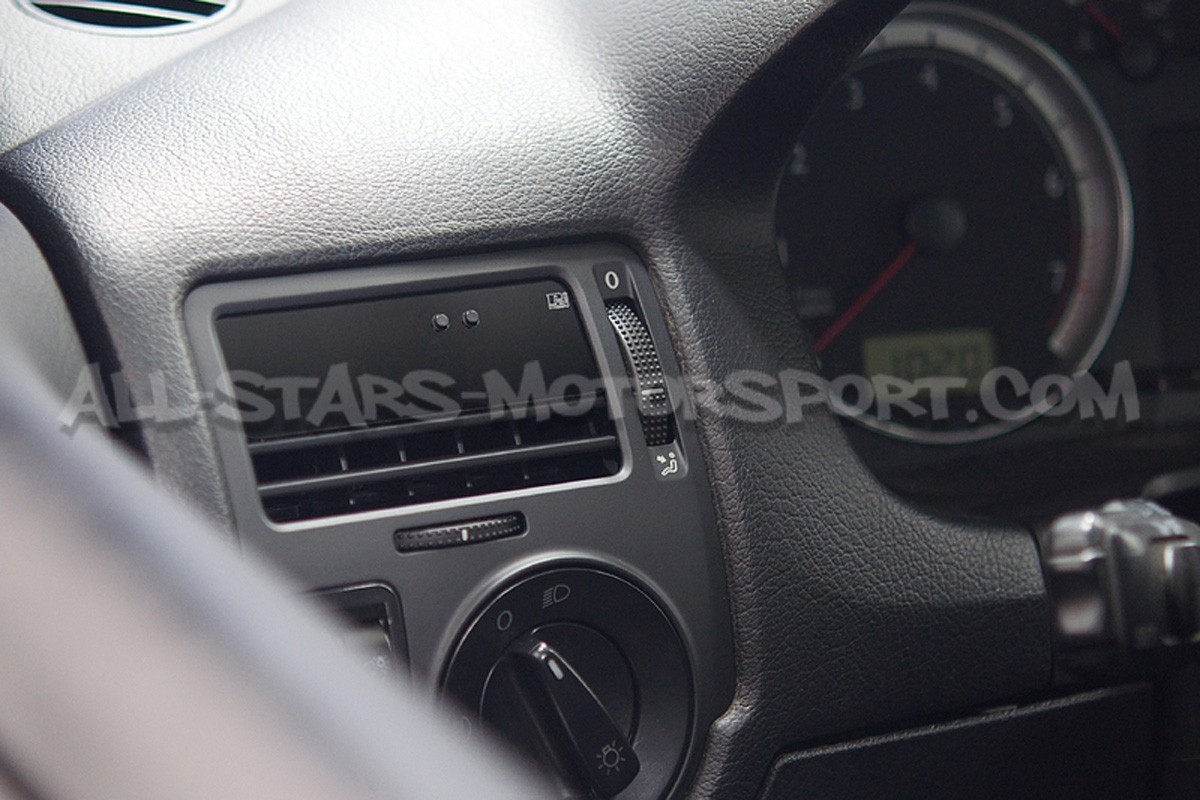 Manomètre multi digital P3 Gauges pour Golf 4 GTI / R32