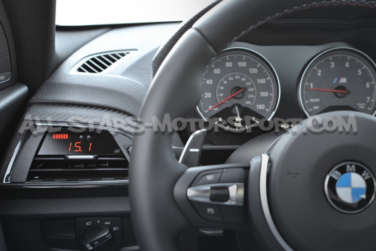 Reloj digital P3 Gauges para rejilla de ventilacion de BMW 135i / 140i / 235i / 240i / M2 F2x
