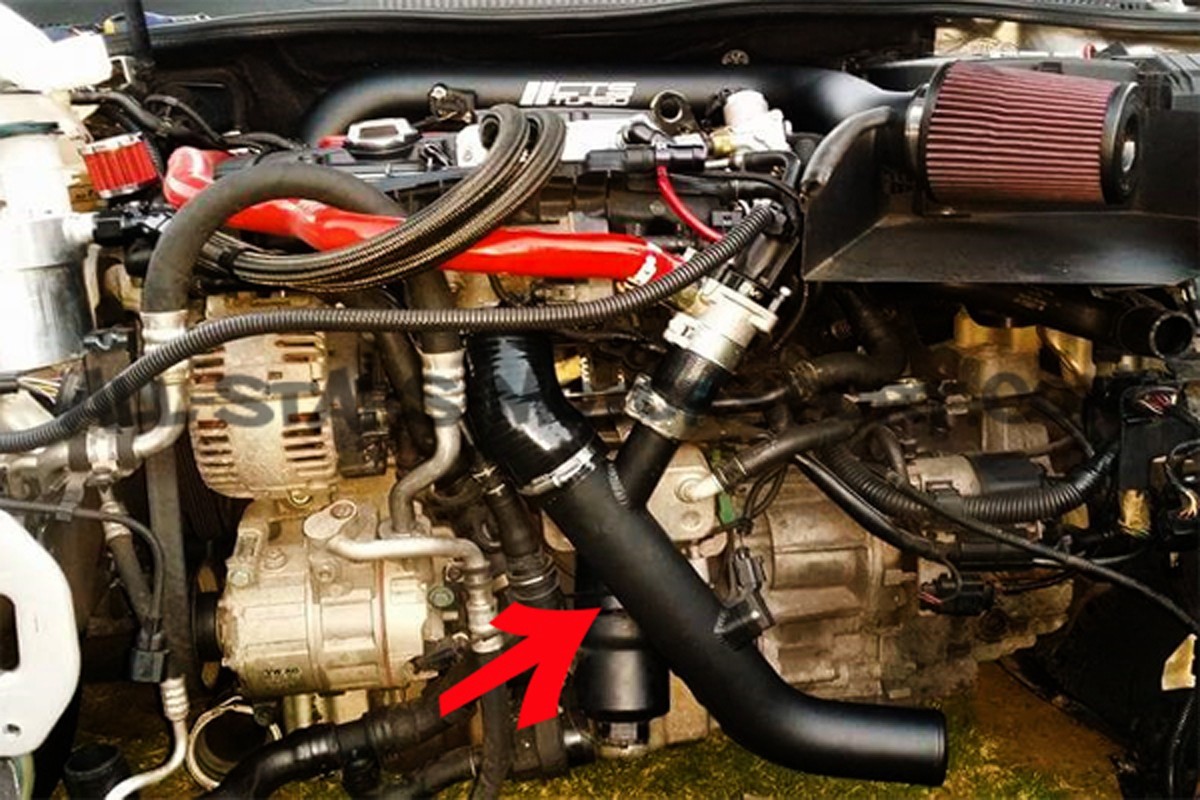 CTS Turbo 2.0 TFSI EA113 Throttle Pipe