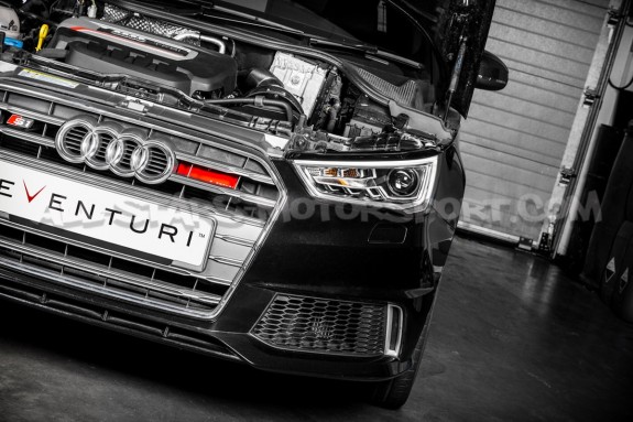 Admision  de carbono Eventuri para Audi S1