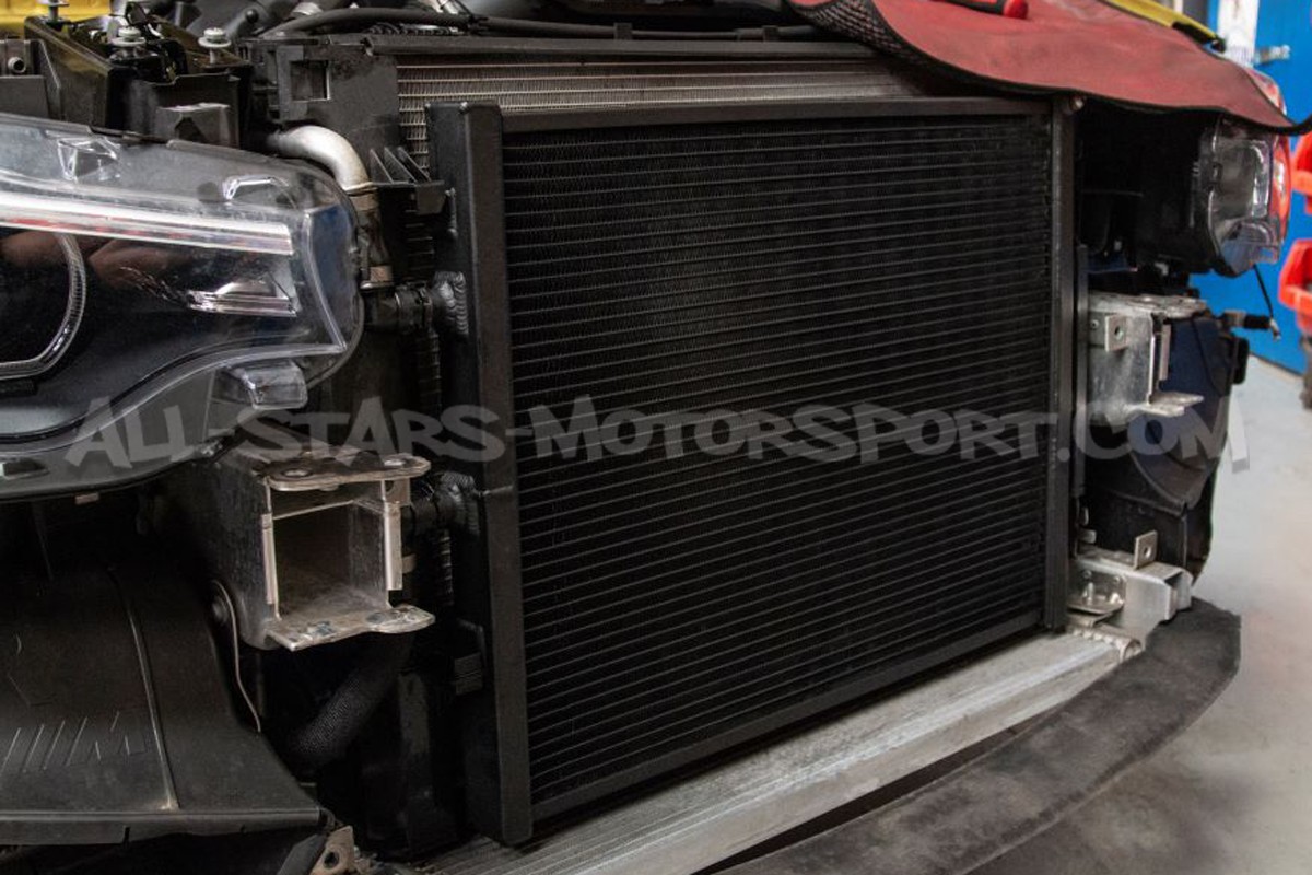 BMW M2 Comp / M3 / M4 F8x Forge Motorsport Radiator Chargecooler