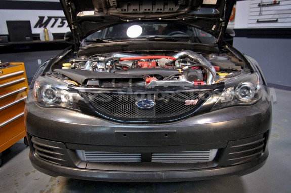 Intercambiador frontal Mishimoto para Subaru Impreza STI 08-14