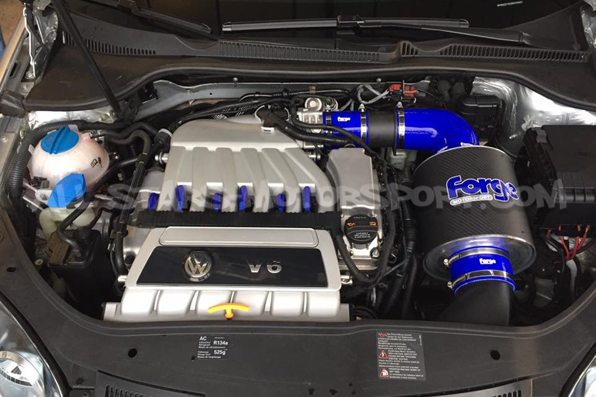 Admision de carbono Forge para Golf 5 R32
