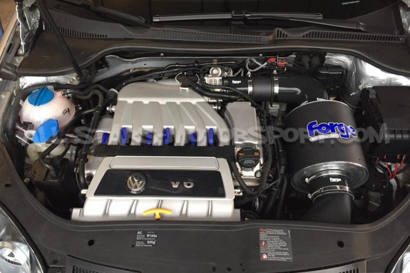 Admision de carbono Forge para Golf 5 R32